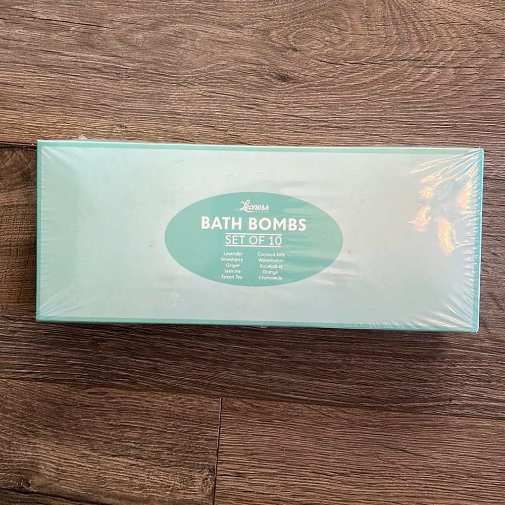 Leoness bath bombs - set of 10
